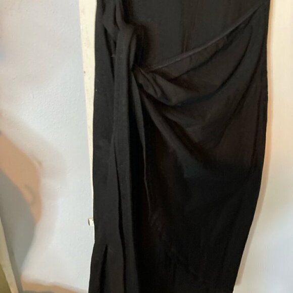 Baide Jia Bei black formal dress sleeveless wrapped on side - Picture 2 of 3